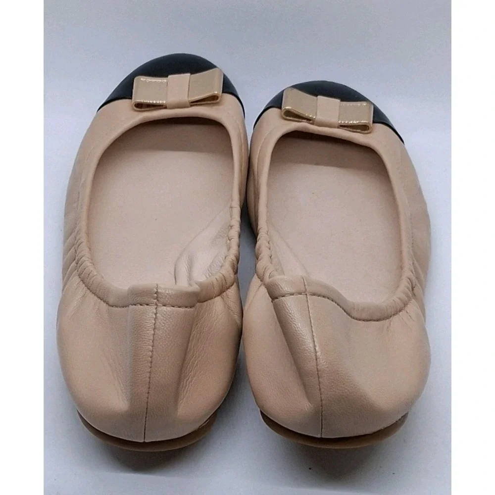 Coach DEMI Foldable Ballet Slip On Flats Size 11B Beige Black Gold Tone Bow - Picture 3 of 11